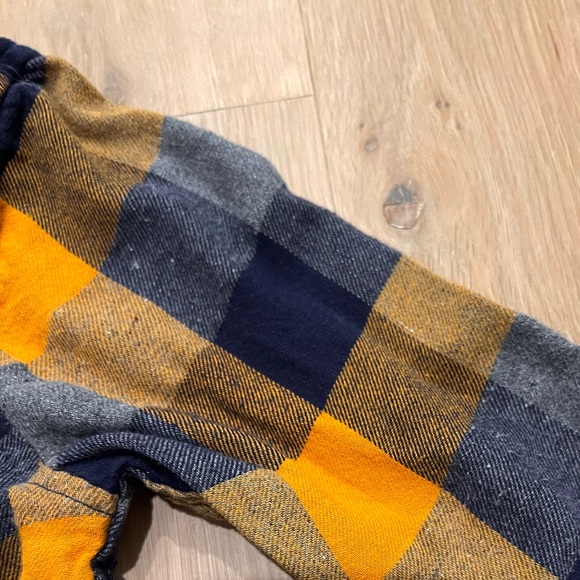 Bear Camp Boy's Timothy Long Sleeve Plaid Flannel Button Down Shirt Size 5 - Picture 6 of 12